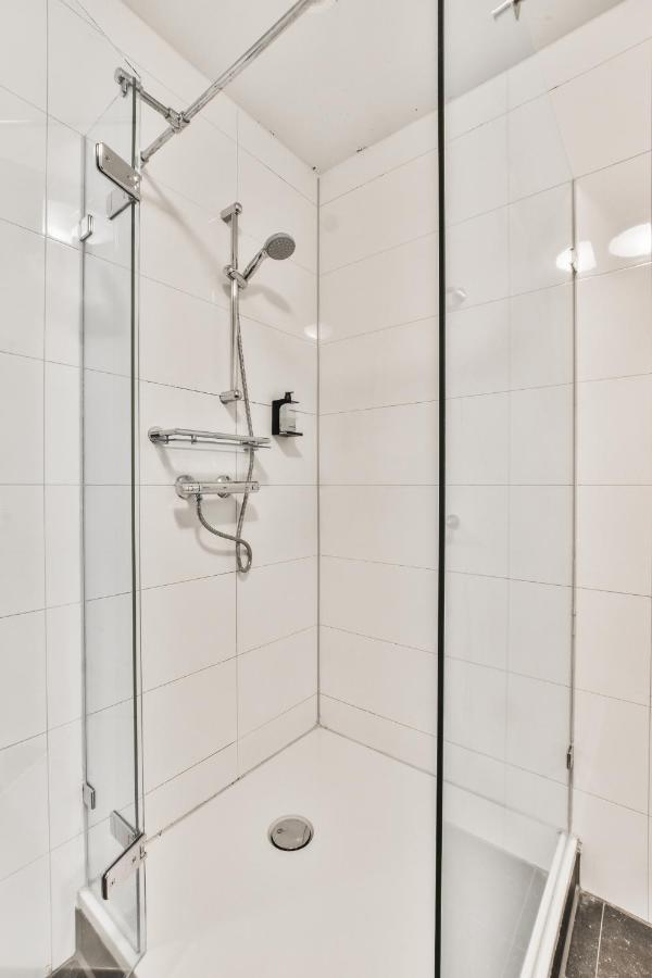 Appartement Met Frontaal Zeezicht In บลูเมนดาล ภายนอก รูปภาพ