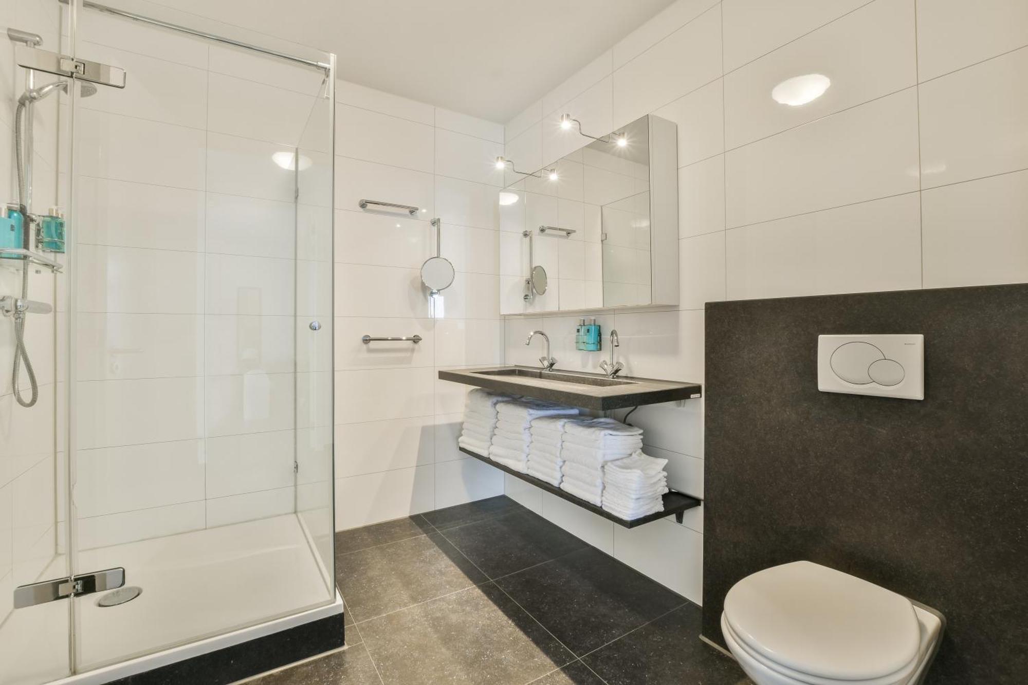 Appartement Met Frontaal Zeezicht In บลูเมนดาล ภายนอก รูปภาพ